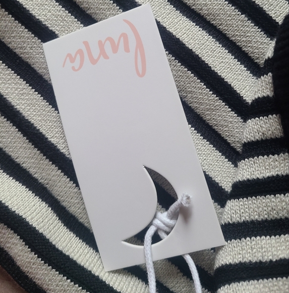 LUNA Black and White Asymmetrical Midi Skirt 2XL New - Picture 3 of 3